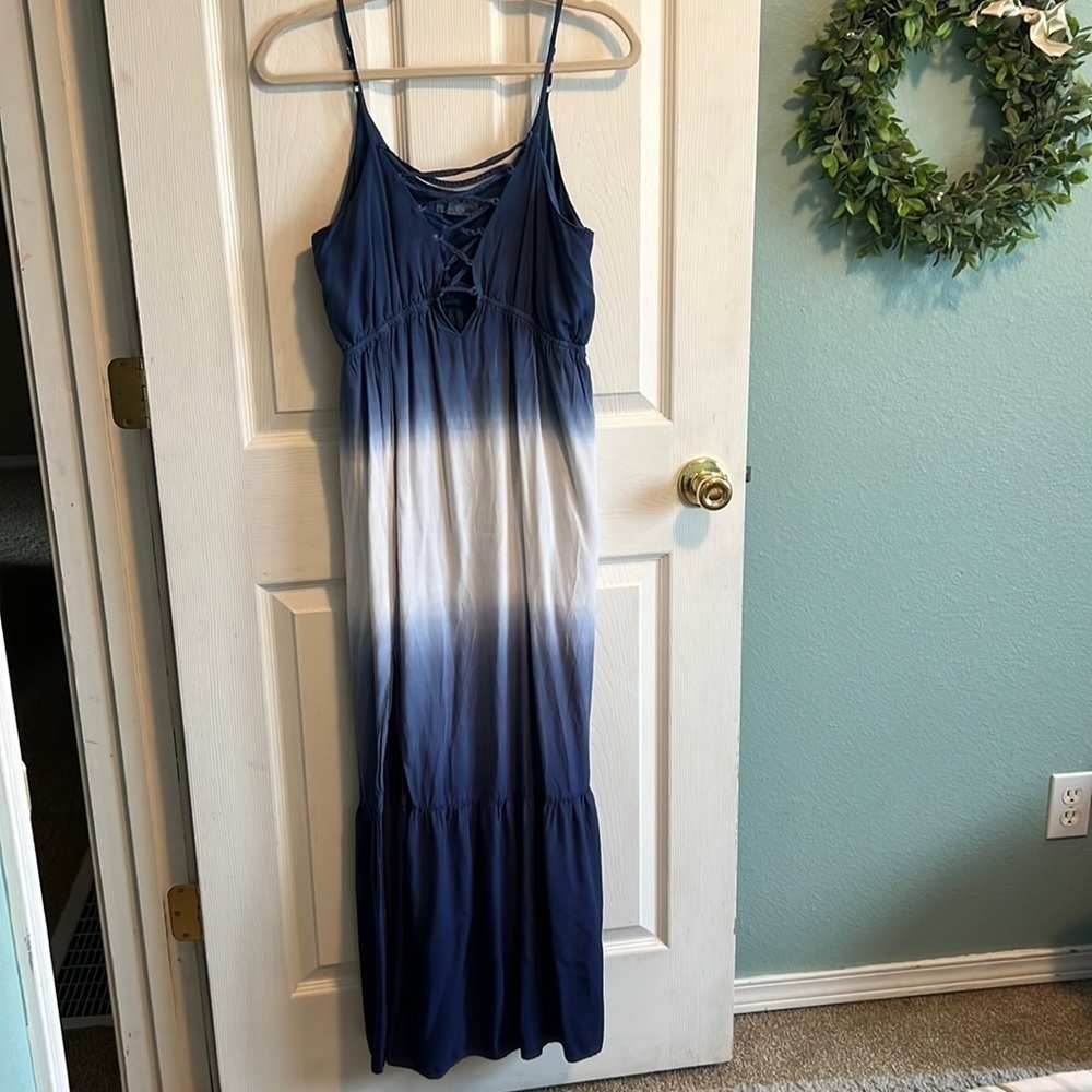 Loveriche Women’s Sleeveless Tiered Hem Ombré Maxi Dress Size S - Picture 2 of 6